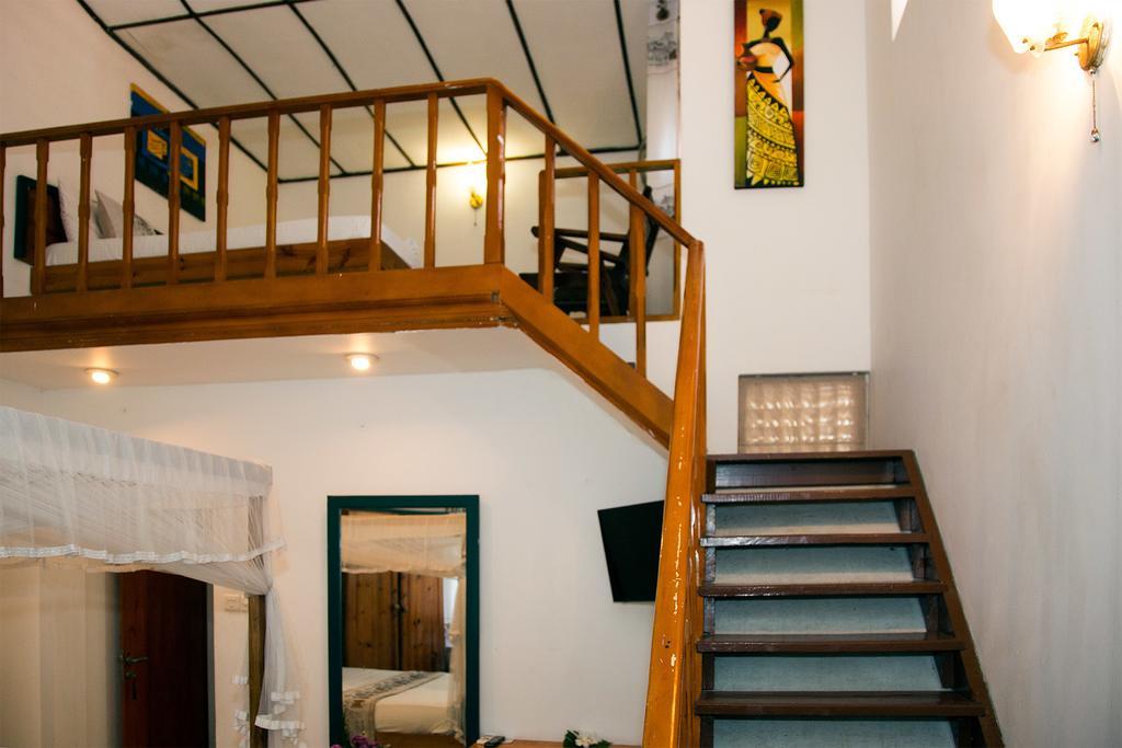 Suriya Arana Bed & Breakfast Negombo Exterior photo