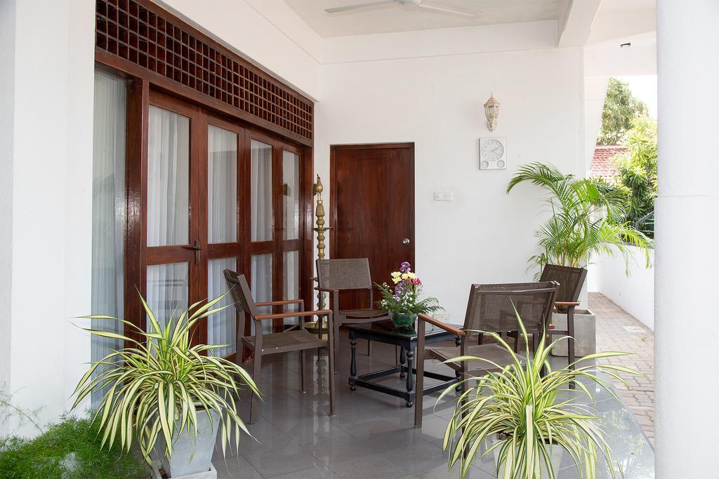 Suriya Arana Bed & Breakfast Negombo Exterior photo